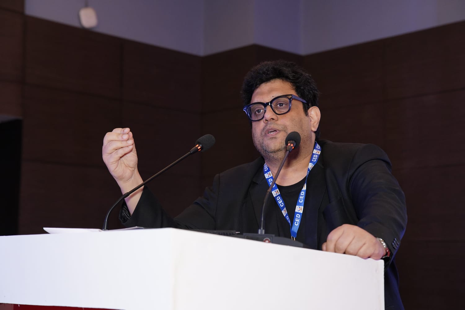 Dr Arif Habib speaking at a conference